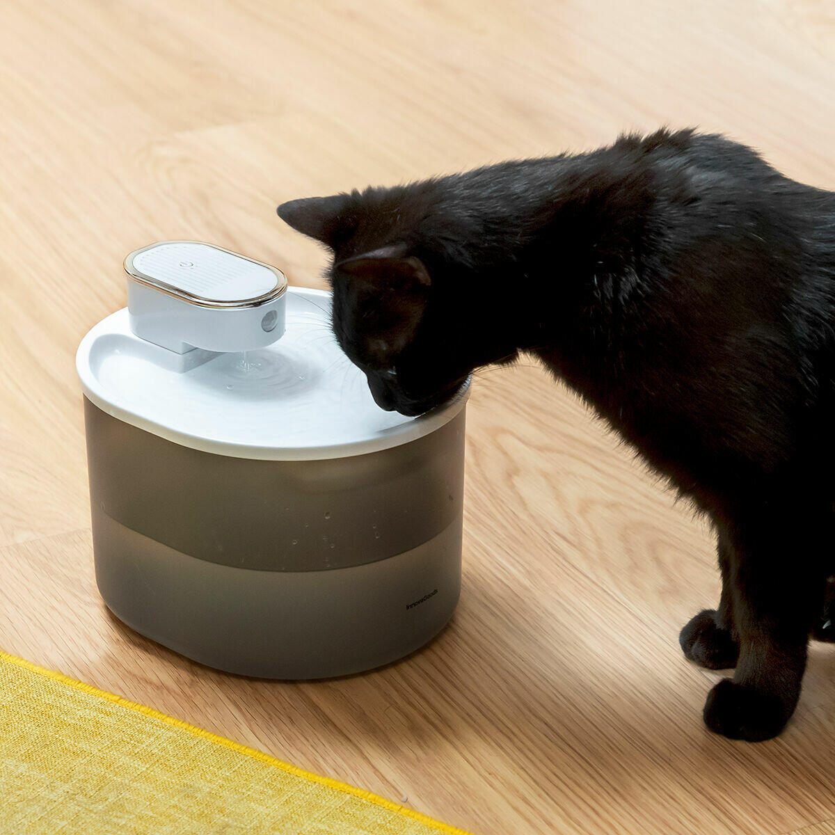 Fuente para Gatos Recargable con Sensor Refopet InnovaGoods